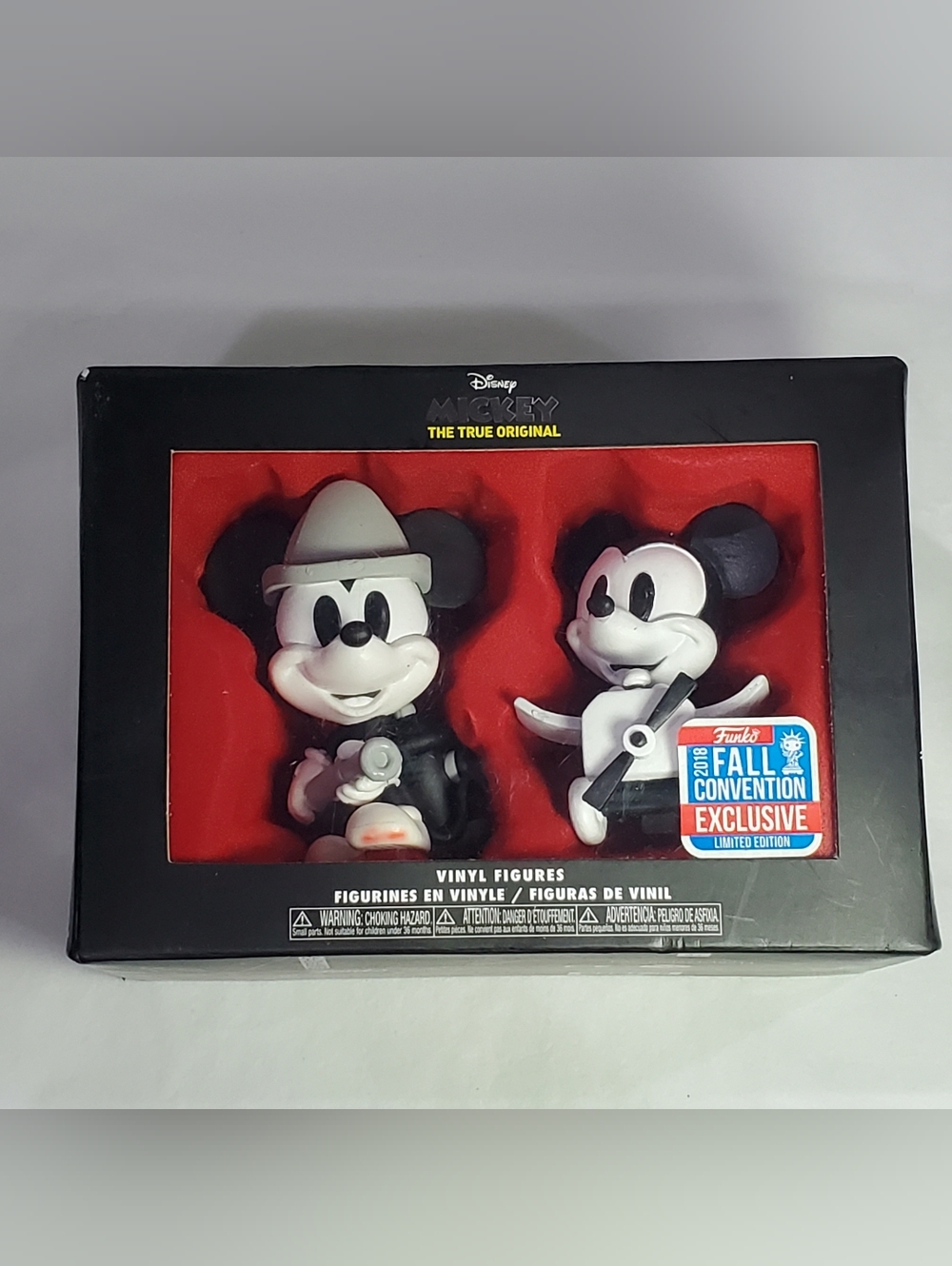 Funko Pop Disney Mickey 90 Years Mickey Mouse Convention Limited Edition *READ